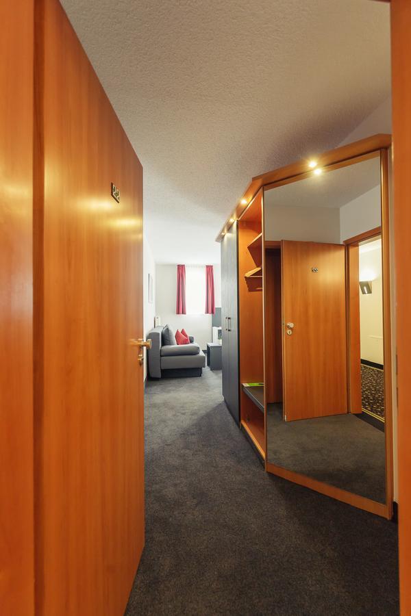 Altstadthotel Kneitinger, Abensberg Exterior photo