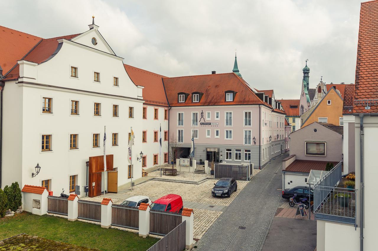 Altstadthotel Kneitinger, Abensberg Exterior photo